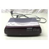 White Westinghouse AM FM alarm clock