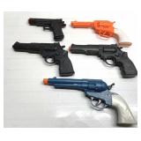 Toy guns-incl cap & dart