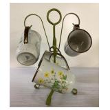 Retro flower mugs & green metal holder Japan set Retro flower mugs & green metal holder Japan set