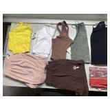 Tops & pants Tops & pants
