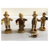 Vintage 2 1/2' tall wood musicians-1 needs repair Vintage 2 1/2' tall wood musicians-1 needs repair