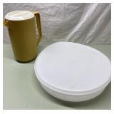 Vintage Rubbermaid & Tupperware Vintage Rubbermaid & Tupperware