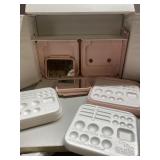 FUN FOR LITTLE GIRLS! Vintage Mary Kay Party set FUN FOR LITTLE GIRLS! Vintage Mary Kay Party set
