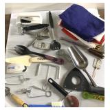 Kitchen towels, utensils, tools and more Kitchen towels, utensils, tools and more