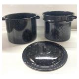 Enamelware Pasta pot with strainer and lid Enamelware Pasta pot with strainer and lid