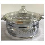 Mid century modern Pyrex casserole w/ sticker! Mid century modern Pyrex casserole w/ sticker!