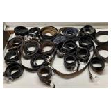 Large lot of belts, various sizes Large lot of belts, various sizes