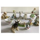 Lot of vintage figurines Lot of vintage figurines