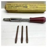 Vintage Yankee No 30A Spiral Ratchet Screw Driver Vintage Yankee No 30A Spiral Ratchet Screw Driver