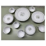 Vintage Diamond China Romance Japan pieces Vintage Diamond China Romance Japan pieces