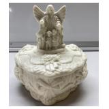 Pretty ceramic guardian angel trinket box Pretty ceramic guardian angel trinket box