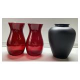 Black & red vases Black & red vases