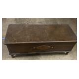 Vintage Lane Cedar Chest 48'x19'x19' Vintage Lane Cedar Chest 48'x19'x19'