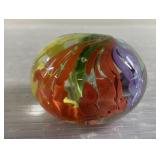 Art glass paperweight-1 1/2' tall Art glass paperweight-1 1/2' tall