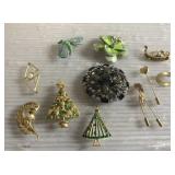 Vintage brooches Vintage brooches