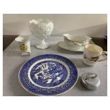 Vintage mil glass, gravy boat & more Vintage mil glass, gravy boat & more