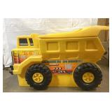 CUTE vintage Tonka Toy Box 31x21' CUTE vintage Tonka Toy Box 31x21'