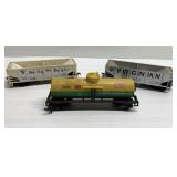 Vintage train cars-DuPont, Virginian & Holly Sugar Vintage train cars-DuPont, Virginian & Holly Sugar