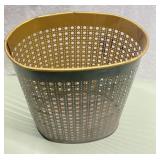 Vintage trashcan