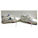 Vintage Reebok pump shies