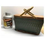 Vintage Manhatten Picnic Jug & a picnic basket