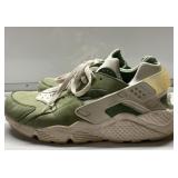 Nike Air Huarache shoes size 13