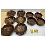 Vintage wood bowls & corn holders
