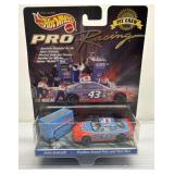 1998 SEALED Hot Wheels John Andretti Pit Crew 1998 SEALED Hot Wheels John Andretti Pit Crew