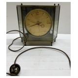 Art Deco Mastercraft Vintage Clock-not tested Art Deco Mastercraft Vintage Clock-not tested