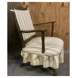 Vintage Wooden Chair with Cushion Vintage Wooden Chair with Cushion
