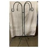 Metal Coat Rack 18'x 52' Metal Coat Rack 18'x 52'