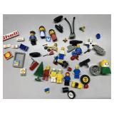 RARE vintage Lego People, pieces & more RARE vintage Lego People, pieces & more