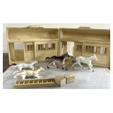 Horses and Travel Stable Toys