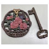 Vintage cast trivet & decorative skeleton key