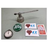 1980s ET game cards, Just Say No badge, antique
