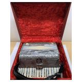 Wilkins vintage Accordian-WORKS