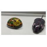 Small vintage tin toys (ISS) Small vintage tin toys (ISS)