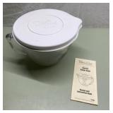 The Pampered Chef Classic Batter Bowl The Pampered Chef Classic Batter Bowl