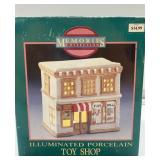 Vintage Christmas village piece Vintage Christmas village piece