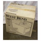 West Bend Bread & Dough maker West Bend Bread & Dough maker