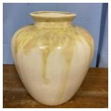 10' tall vintage vase 10' tall vintage vase