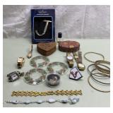 Vintage jewelry, trinket boxes more Vintage jewelry, trinket boxes more