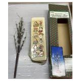 Miniature Christmas tree & ornaments Miniature Christmas tree & ornaments