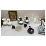 Vintage items incl iron, floral frog, oil lamps mo