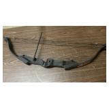 Golden Eagle Brave Starter bow  31" long