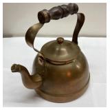 1961 Copper tea kettle Tagus Portugal R51