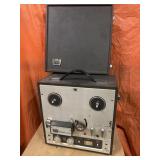 Vintage Roberts 1630 reel to reel-not tested