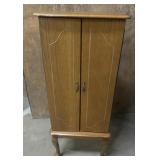Jewelry armoire