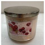 NEW Bath & Body Works Rasberry Pear Bellini candle