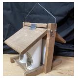 15"x14" bird feeder